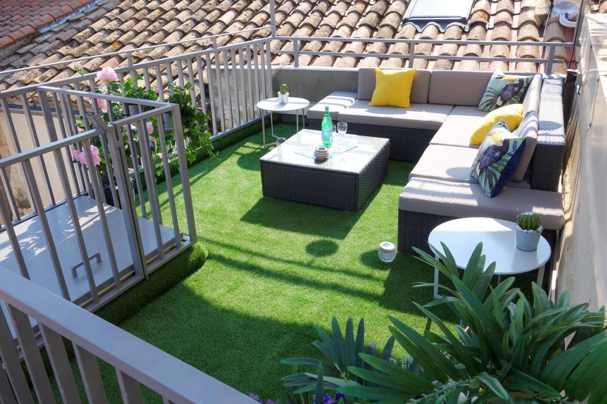 Arles Holiday - La Terrasse المظهر الخارجي الصورة